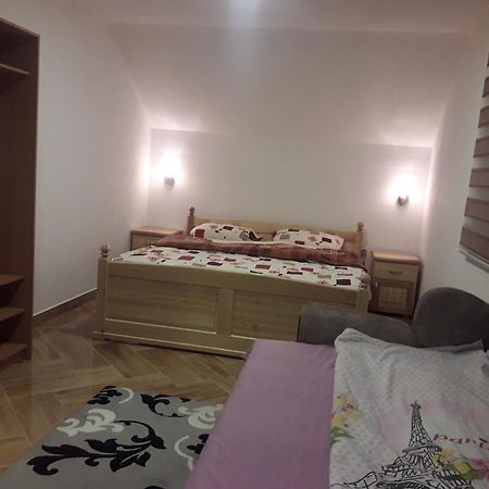 Vuceljic Rooms Andrijevica Eksteriør billede