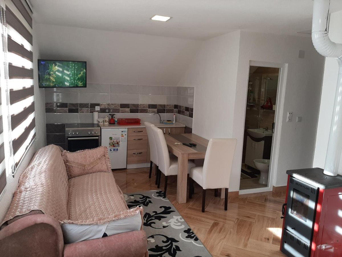 Vuceljic Rooms Andrijevica Eksteriør billede